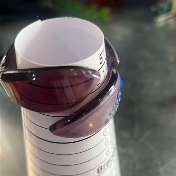 Vintage Purple and Blue Gemstone clamper - Picture 3 of 7